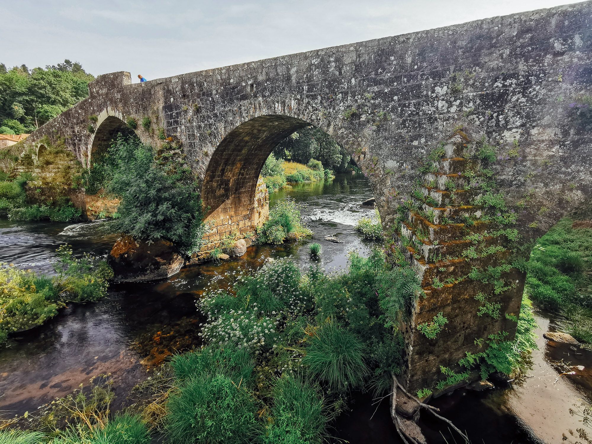 สะพานโบราณ เมือง Ponte Maceira 